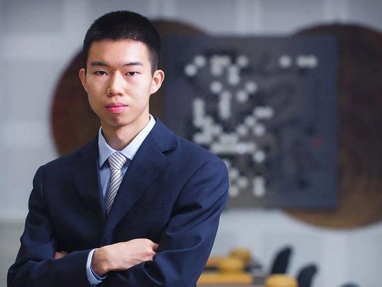 富婆的秘密免费观看电视剧剧情介绍